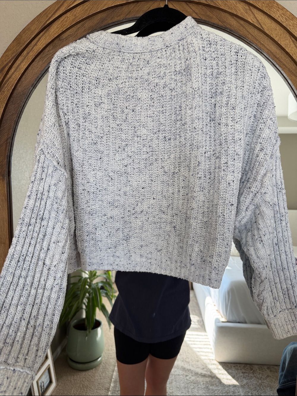 Free People Speckled Light Gray Cropped Cable Knit Sweater - Picture 5 of 5